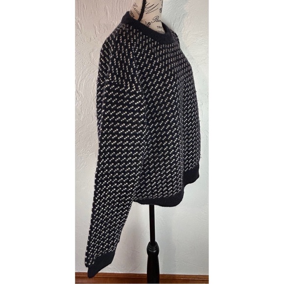 L.L.Bean Vintage 80s Men’s Wool Norwegian Birdseye Fisherman Sweater, size Large - Picture 4 of 11